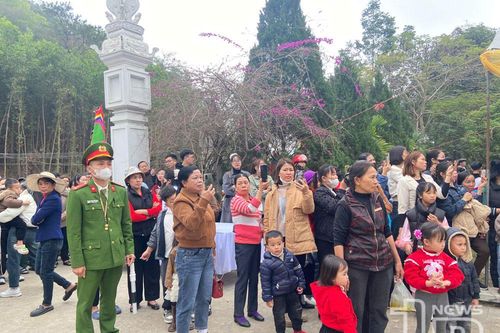 Bảo đảm an ninh trật tự mùa lễ hội
