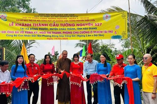 Khánh thành 2 cầu bê-tông nông thôn Tường Nguyên 527-528 tại tỉnh Hậu Giang