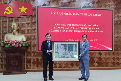 Lớp Cao cấp Lý luận chính trị K75.A16 nghiên cứu thực tế tại tỉnh Lai Châu