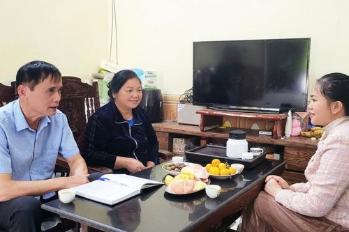 Bí thư chi bộ gương mẫu, tận tụy với công việc