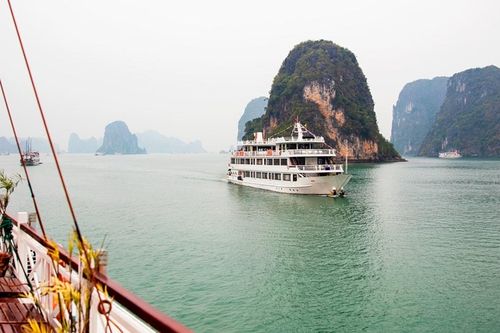 Nâng cao nhận thức về môi trường thông qua chương trình Nghệ thuật vì Khí hậu - Hạ Long 2025