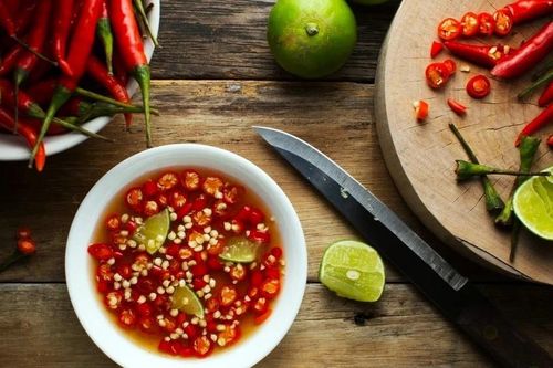 Người dân TP.HCM ăn rất mặn