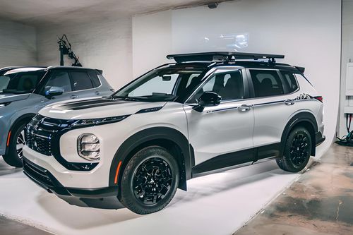 Mitsubishi Outlander chuẩn bị có thêm biến thể địa hình