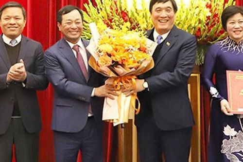 Tỉnh ủy Phú Thọ công bố các Quyết định về sắp xếp tổ chức bộ máy và công tác cán bộ