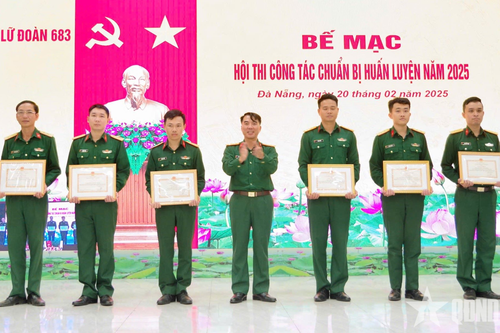 Lữ đoàn 683 bế mạc Hội thi công tác chuẩn bị huấn luyện năm 2025