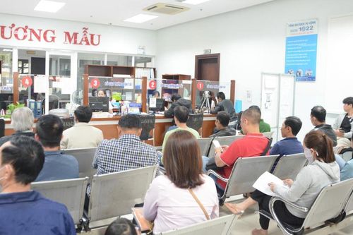Đà Nẵng: Không có cảnh ùn ứ người đi làm thủ tục cấp đổi giấy phép lái xe