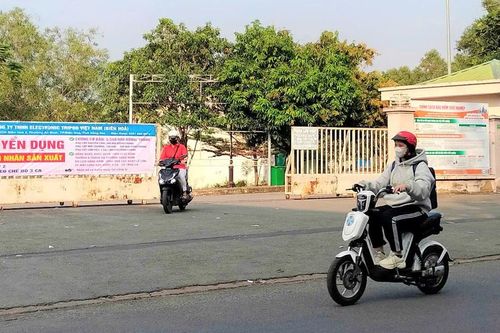 Đầu năm 'đỏ mắt' tìm nguồn lao động