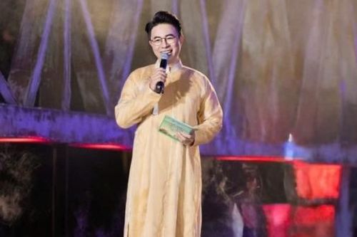Lễ hội đầu năm: Di sản trong dòng chảy hiện đại