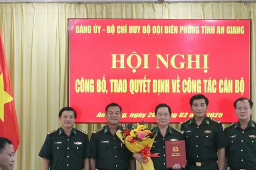 Điều động, bổ nhiệm 13 cán bộ biên phòng tỉnh An Giang