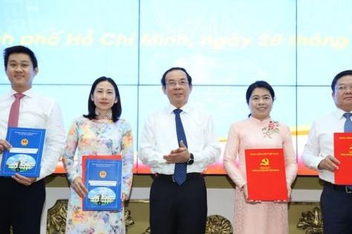 TPHCM quyết định điều động, bổ nhiệm nhiều cán bộ chủ chốt