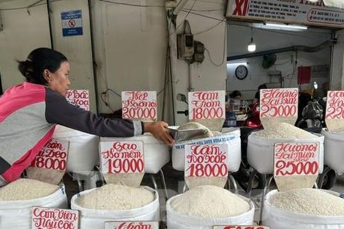 Lý do giá gạo bán lẻ giảm nhưng ít khách mua