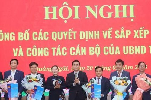Quảng Ngãi, Ninh Thuận điều động, bổ nhiệm nhiều lãnh đạo Sở
