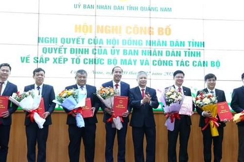 Quảng Nam công bố quyết định bổ nhiệm lãnh đạo các sở sau sắp xếp
