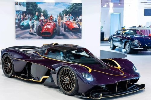 Siêu xe Aston Martin bán giá 100 tỷ, ông Đặng Lê Nguyên Vũ muốn mua cũng khó