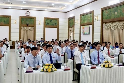 Đồng Tháp miễn nhiệm chức vụ với ông Phạm Thiện Nghĩa, giao 2.287 biên chế