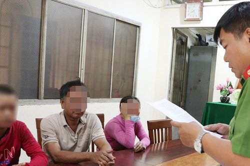 Thiếu niên đốt ô tô của công an huyện, thiệt hại 600 triệu đồng