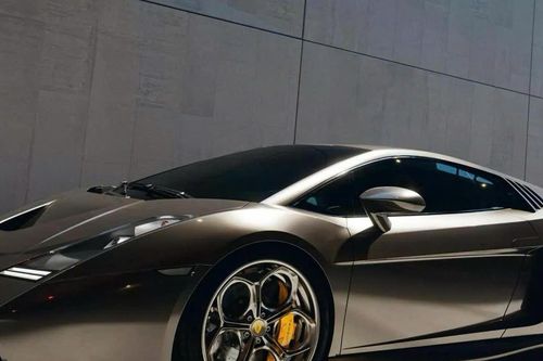 Siêu xe Lamborghini Gallardo độ phong cách cổ điển được bán giá trên 20 tỷ đồng