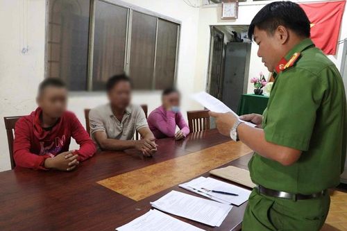 Thiếu niên 13 tuổi đốt xe ôtô của Công an bị đưa vào trường giáo dưỡng
