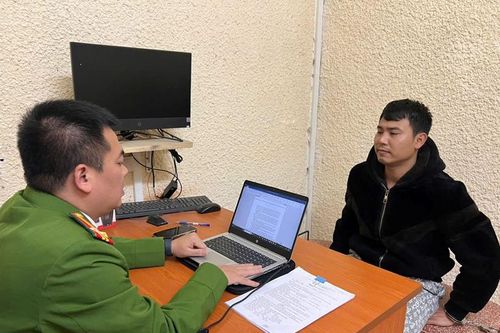 Tạm giữ 9 đối tượng được thuê đánh gãy chân và tạt axit một phụ nữ