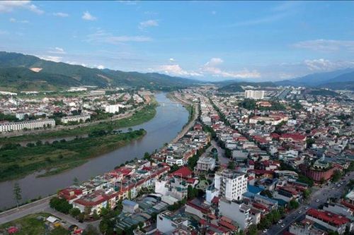 Lào Cai nâng cao chất lượng phát triển trên 3 trụ cột 'số - xanh - hạnh phúc'