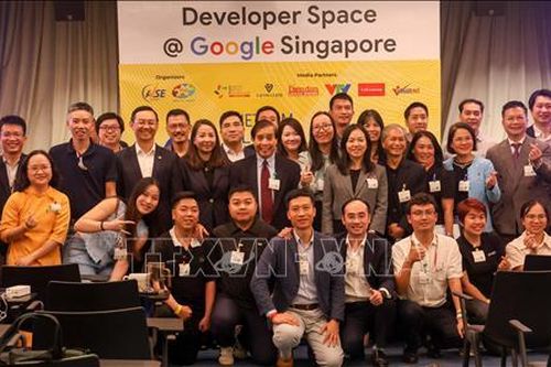 Khai mạc Diễn đàn Đổi mới Sáng tạo Việt Nam toàn cầu 2025 tại Singapore