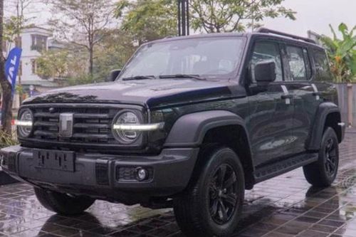 GWM Tank 300 cập bến đại lý Việt: Có cả máy xăng và hybrid, ngày ra mắt đã gần kề?