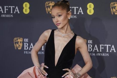 Tình hình đáng báo động của Ariana Grande