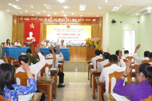Kỳ họp chuyên đề HĐND huyện Vạn Ninh khóa XII