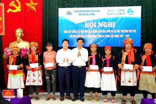 Hội Liên hiệp Phụ nữ thị xã Phú Thọ tổng kết chương trình 'Đồng hành cùng phụ nữ biên cương'