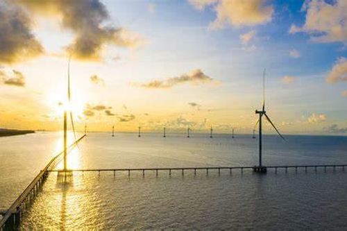 Phát triển điện gió ngoài khơi có thể dời sang sau năm 2030
