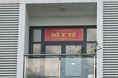 Sở Nội vụ Huế lý giải việc Giám đốc Sở Y tế được xét Huân chương lao động