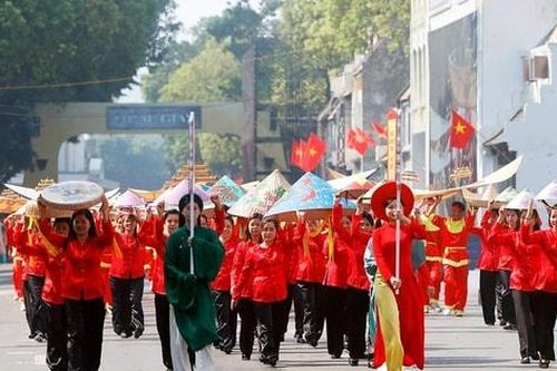 Tổ chức nhiều hoạt động kỷ niệm 95 năm Ngày thành lập Đảng bộ thành phố Hà Nội