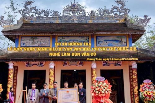 Tinh hoa của làng Vân Cù