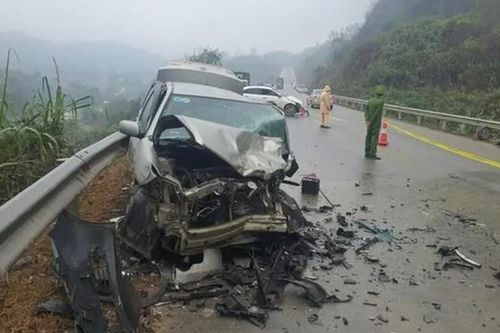 Nguyên nhân vụ tai nạn trên cao tốc Thái Nguyên-Chợ Mới làm 4 người bị thương