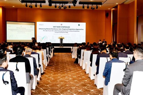 Phát triển thị trường chứng khoán ổn định, an toàn, lành mạnh, hiệu quả, bền vững, hội nhập