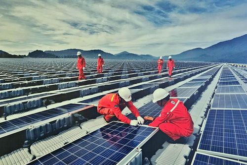 Năng lượng tái tạo đóng vai trò quan trọng trong hệ thống điện quốc gia
