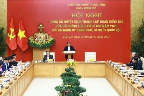 Công bố quyết định thành lập các đoàn kiểm tra đối với Đảng ủy Chính phủ, Đảng ủy Quốc hội
