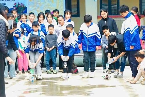 Nâng cao khả năng tự học cho học sinh từ việc học 5 ngày/tuần