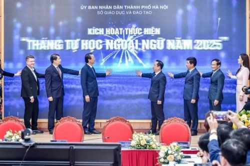 Tháng tự học ngoại ngữ: Hà Nội thúc đẩy các sáng kiến xây dựng thành phố học tập