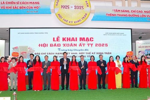 'Báo chí cách mạng Việt Nam: Một thế kỷ xung trận – Tự hào báo chí Hưng Yên'