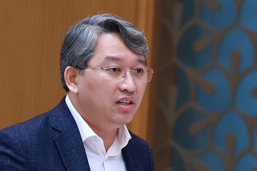 Bộ trưởng Tư pháp Nguyễn Hải Ninh đề xuất nhiều giải pháp gỡ vướng về thể chế nhằm thúc đẩy tăng trưởng kinh tế