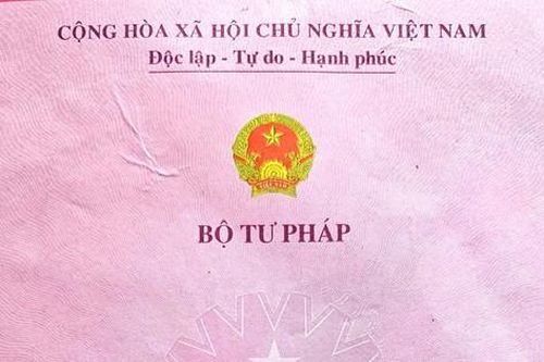 Em gái 17 tuổi mượn tên để đăng ký kết hôn, chị bỗng có '2 chồng' suốt 11 năm