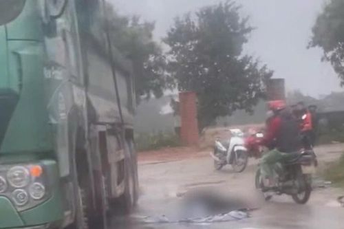 Một người tử vong tại chỗ khi xe máy va chạm xe tải trên Quốc Lộ 46