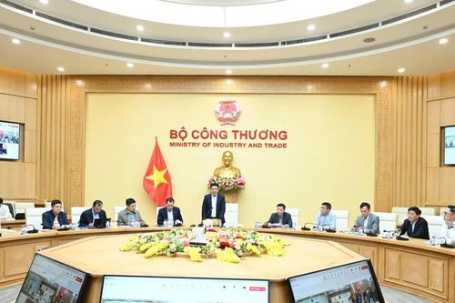 Đảm bảo tiến độ khởi công Dự án đường dây 500kV Lào Cai-Vĩnh Yên cuối tháng Hai