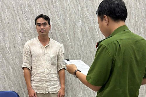 Khởi tố gã giám đốc dùng chiêu lừa định cư Canada chiếm đoạt hàng tỷ đồng