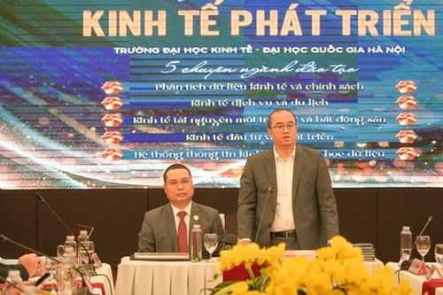 ĐH Quốc gia Hà Nội: 5 chuyên ngành đào tạo cử nhân ngành Kinh tế phát triển theo mô hình quốc tế