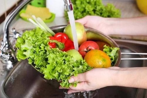Đảm bảo an toàn thực phẩm, đề phòng ngộ độc thực phẩm khi thời tiết giao mùa