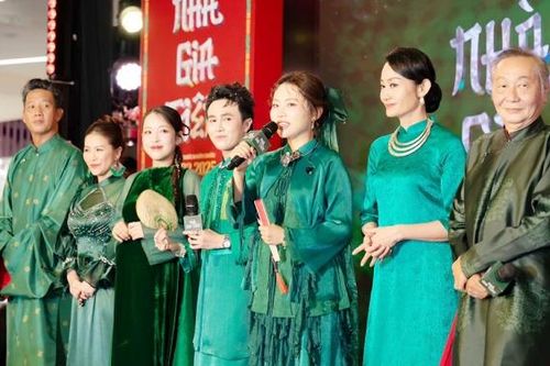 Nhà gia tiên tôn vinh truyền thống gia đình tốt đẹp của người Việt