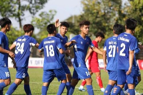 Xác định 8 đội bóng vào tứ kết vòng chung kết Giải U.19 quốc gia 2024-2025