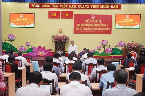Đảng ủy Khối các Cơ quan tỉnh hoàn thành tốt 'sứ mệnh' lịch sử